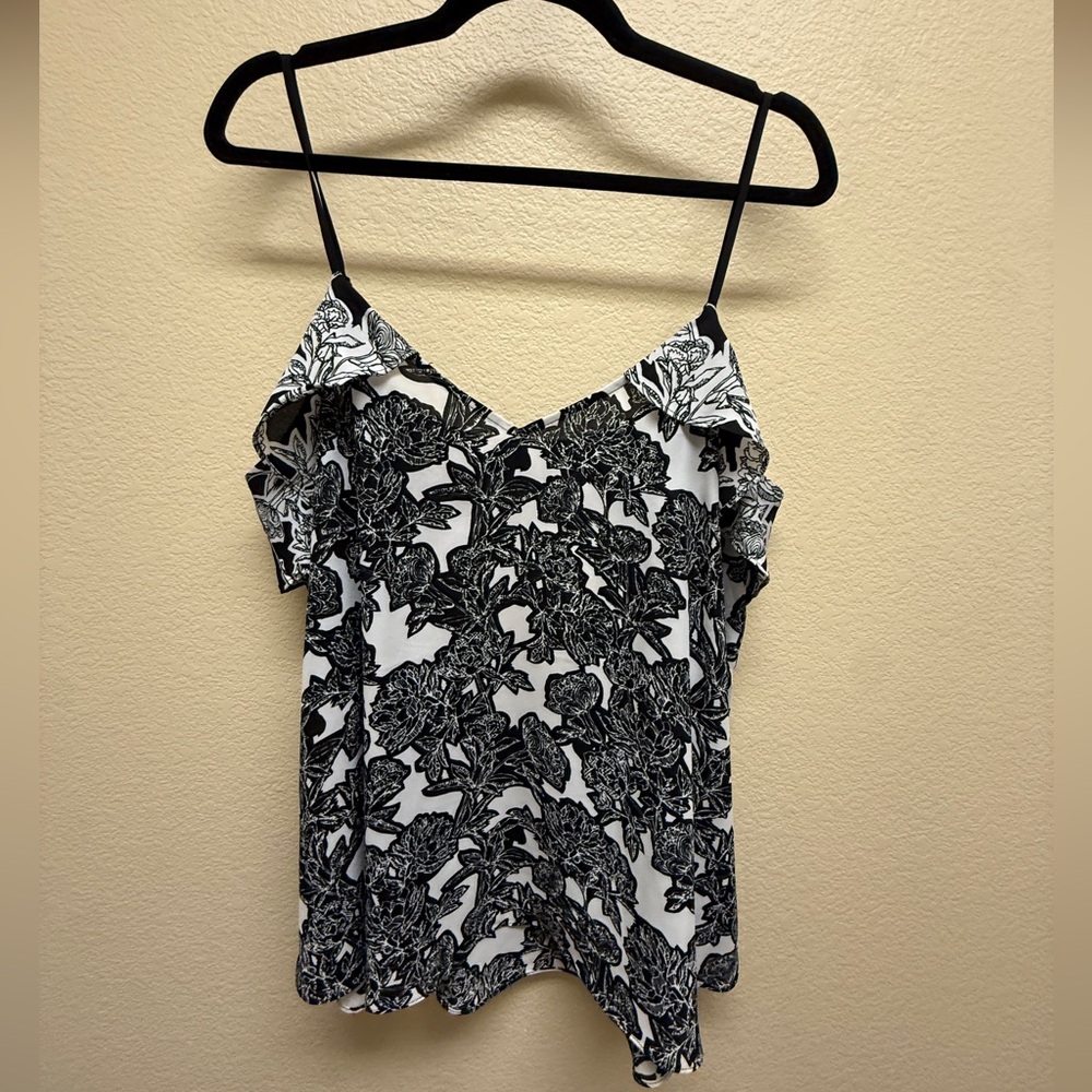 Express Black & White Floral Ruffle-Strap Cami with keyhole on back